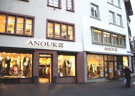 Anouk Kleiderladen, Freiestrasse 83, 4051 Basel 587583